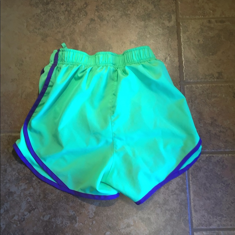 Nike Dri-Fit shorts - Picture 2 of 3
